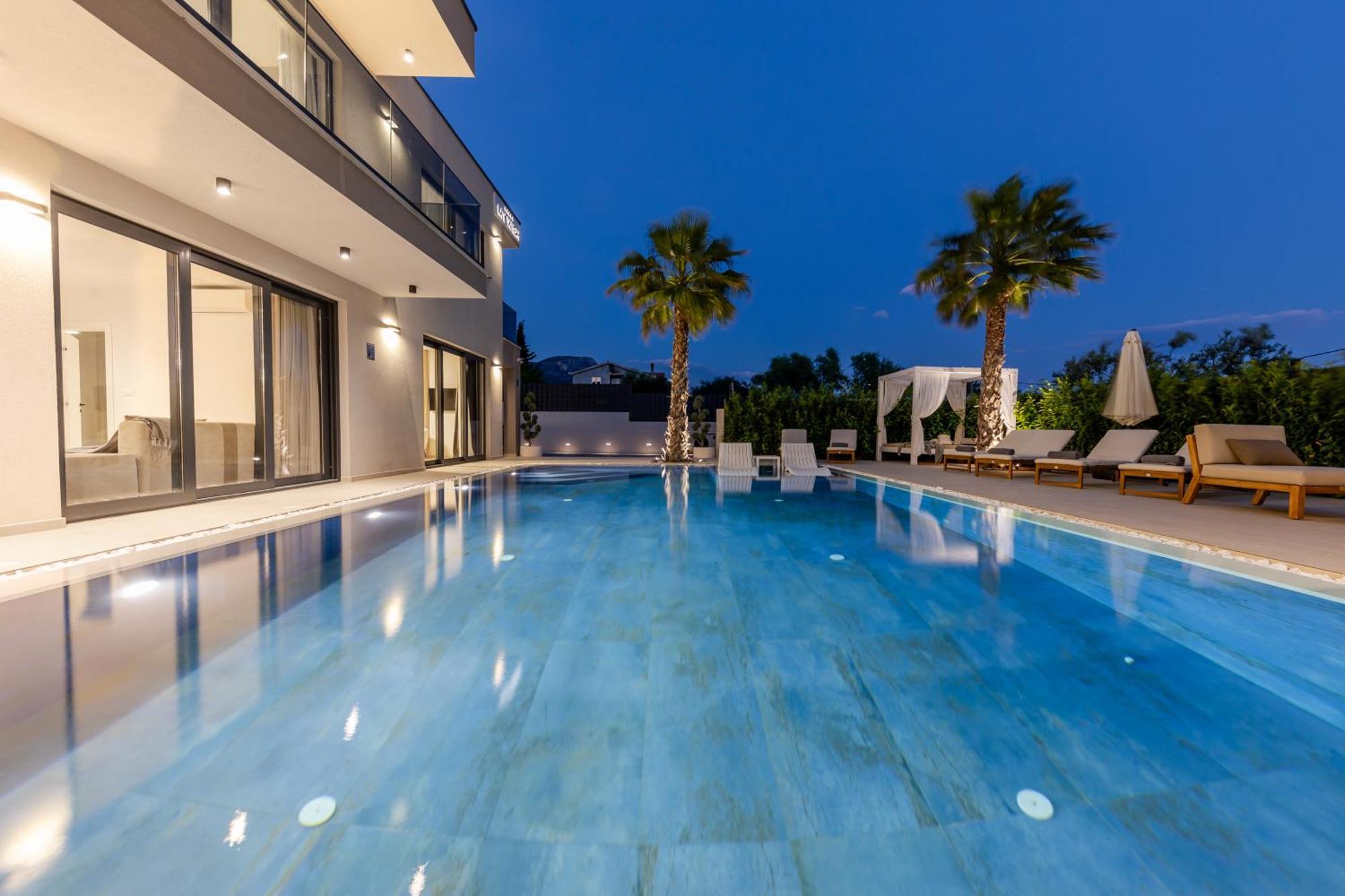 Luxury Villa My Wish With Pool Kaštel Stari Eksteriør billede