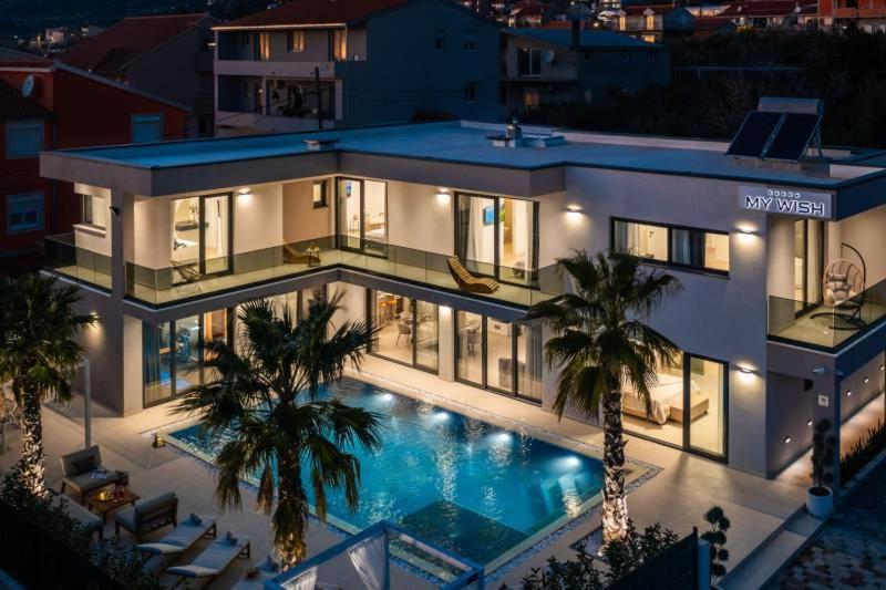 Luxury Villa My Wish With Pool Kaštel Stari Eksteriør billede
